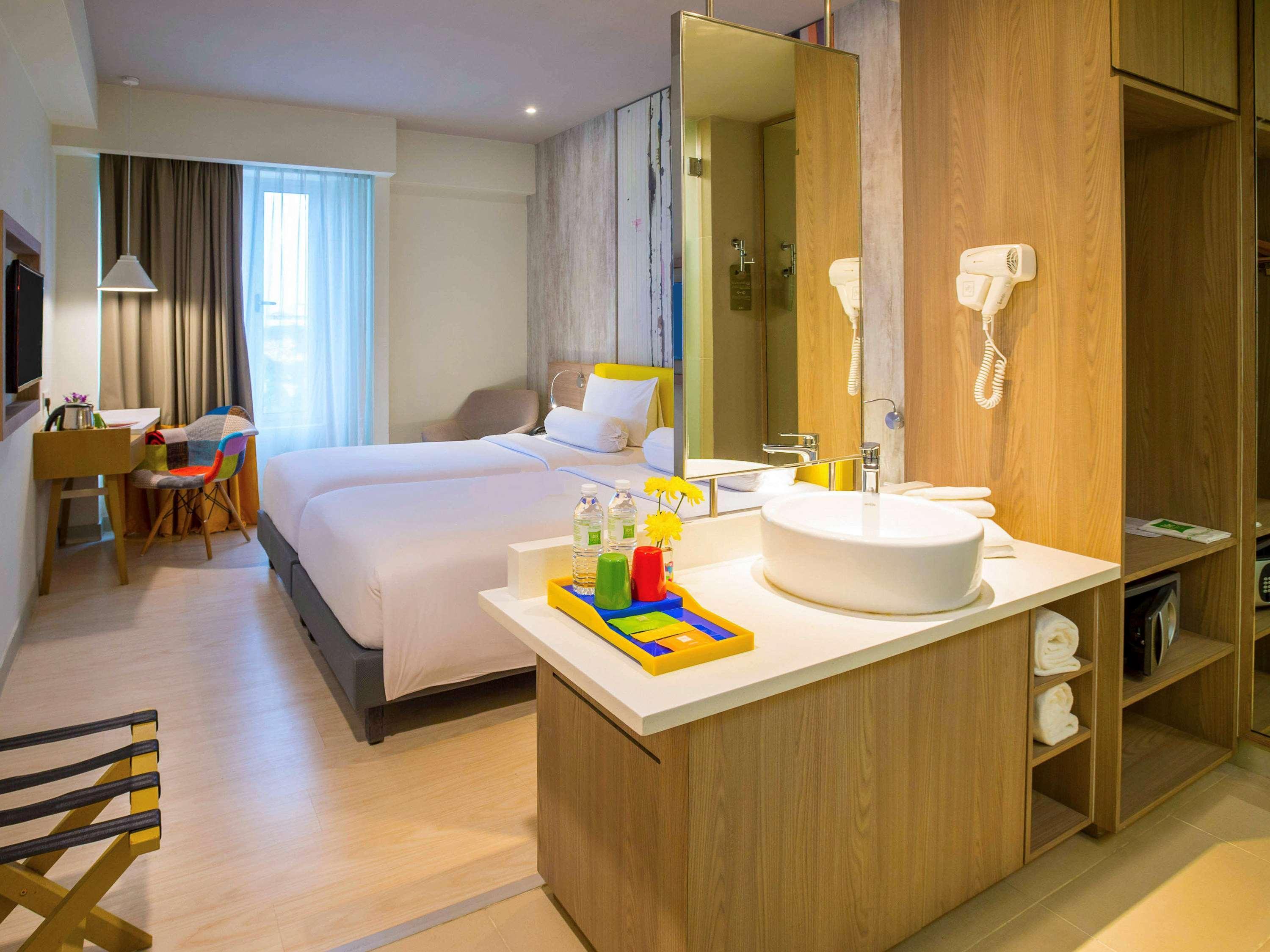 ibis Styles Kuala Lumpur Sri Damansara Hotel Petaling Jaya Bagian luar foto