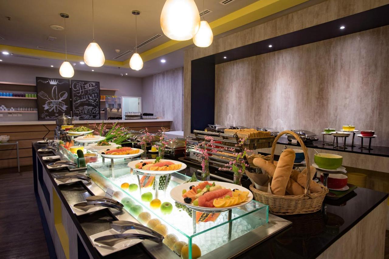 ibis Styles Kuala Lumpur Sri Damansara Hotel Petaling Jaya Bagian luar foto