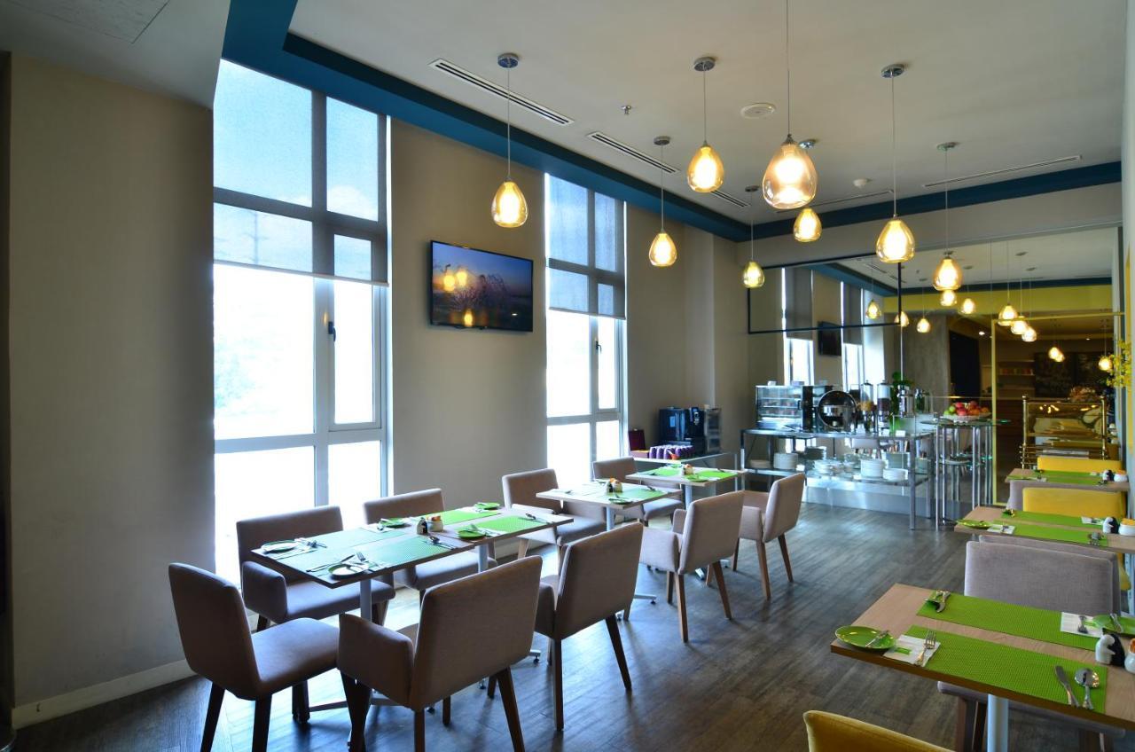 ibis Styles Kuala Lumpur Sri Damansara Hotel Petaling Jaya Bagian luar foto
