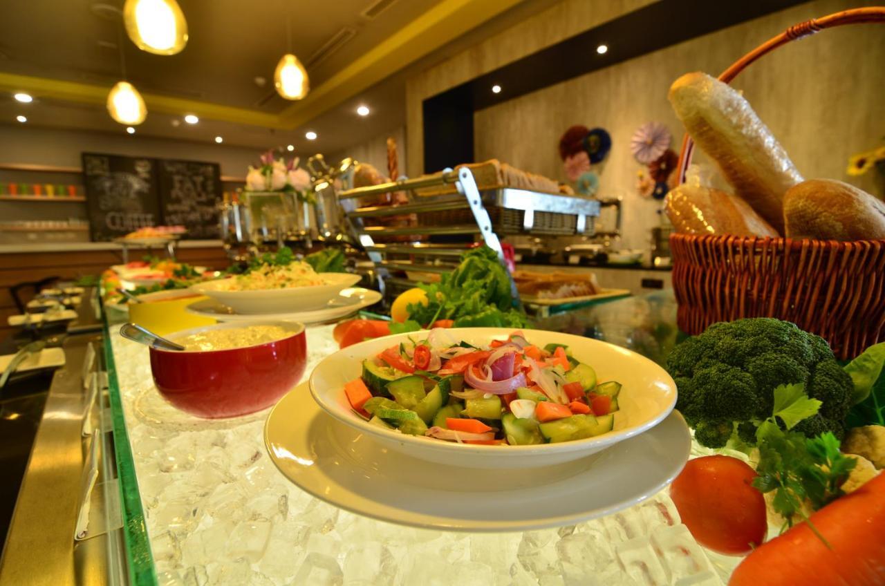 ibis Styles Kuala Lumpur Sri Damansara Hotel Petaling Jaya Bagian luar foto